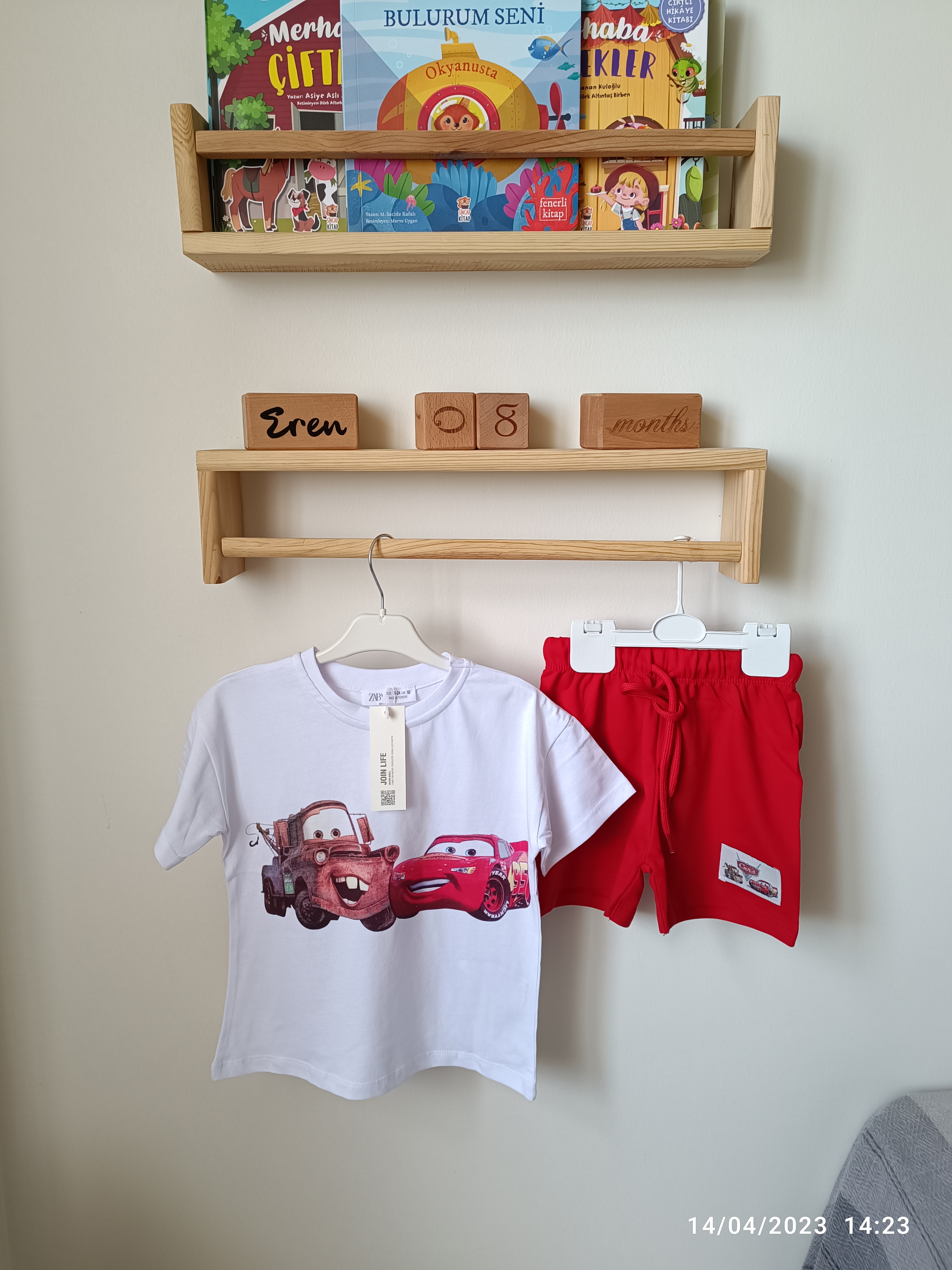 Araba Detaylı Şortlu Takım