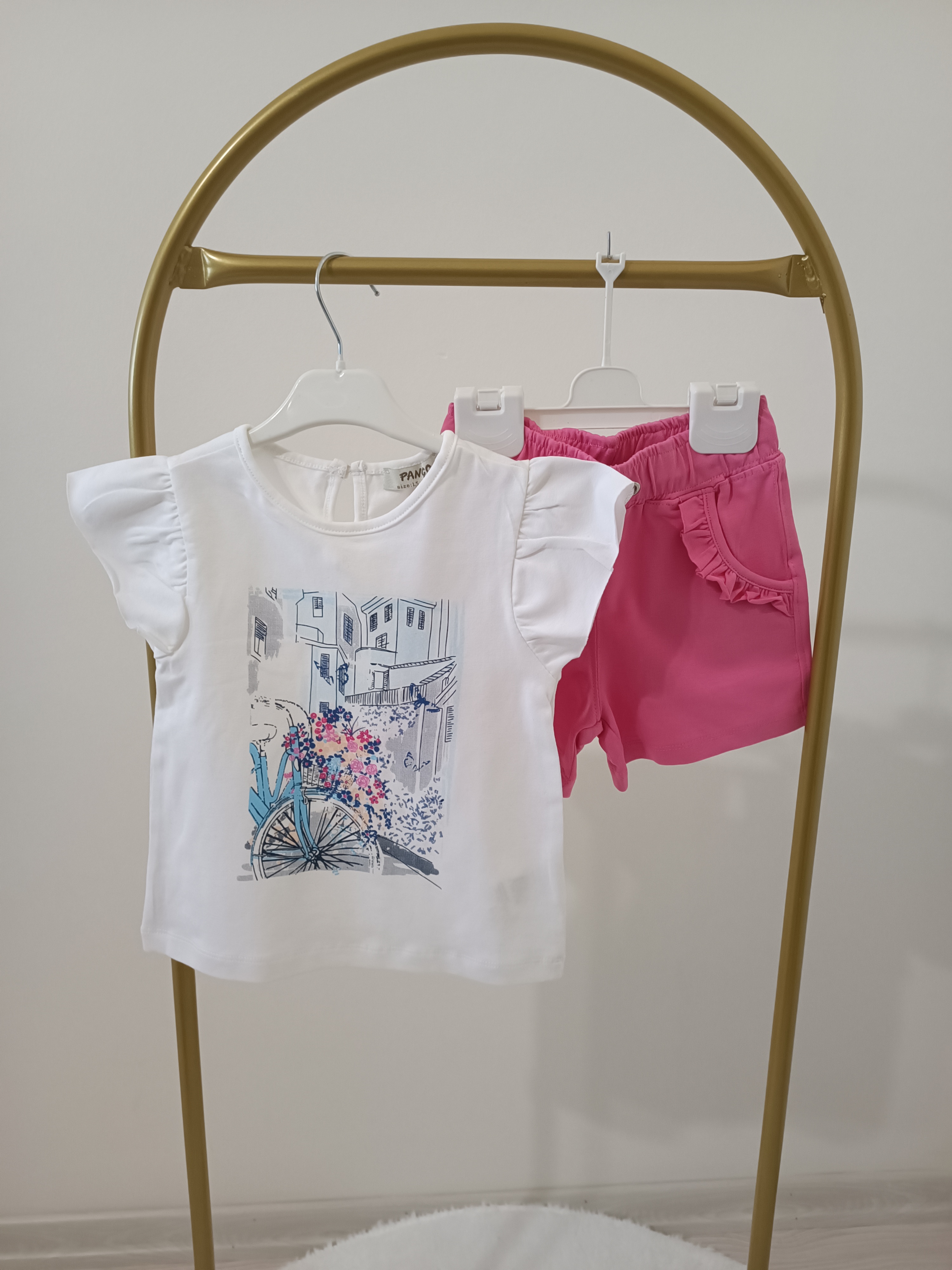 Kol Detaylı Şortlu Takım