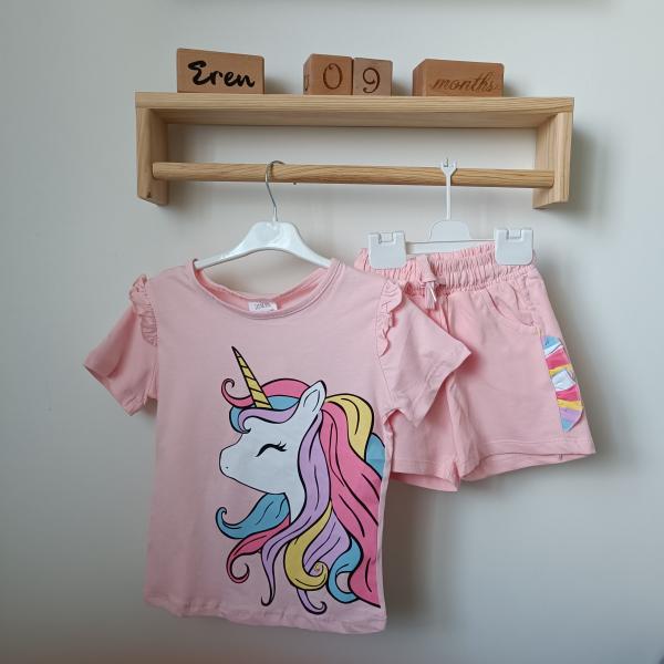 Unicorn Detaylı Şortlu Takım